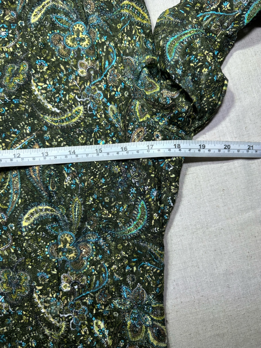 INC International concepts M Green and Black Paisley V-Neck Blouse Y2K Medium - Picture 6 of 10